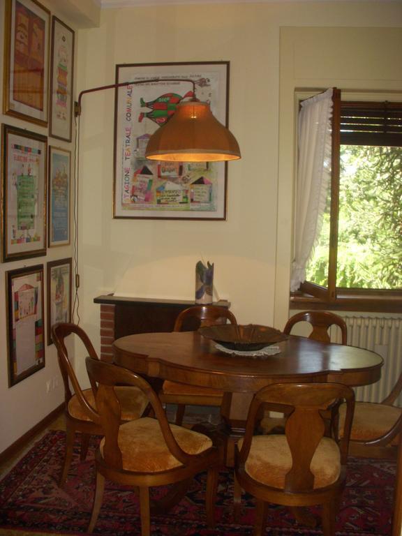 La Casa Creativa Bed & Breakfast Lomnago Bilik gambar