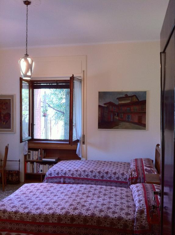 La Casa Creativa Bed & Breakfast Lomnago Bilik gambar