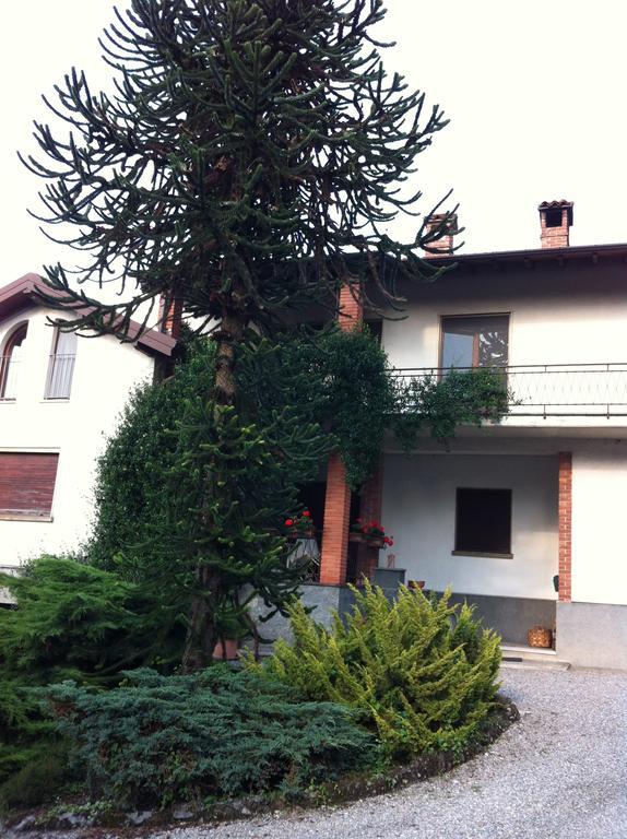 La Casa Creativa Bed & Breakfast Lomnago Bilik gambar