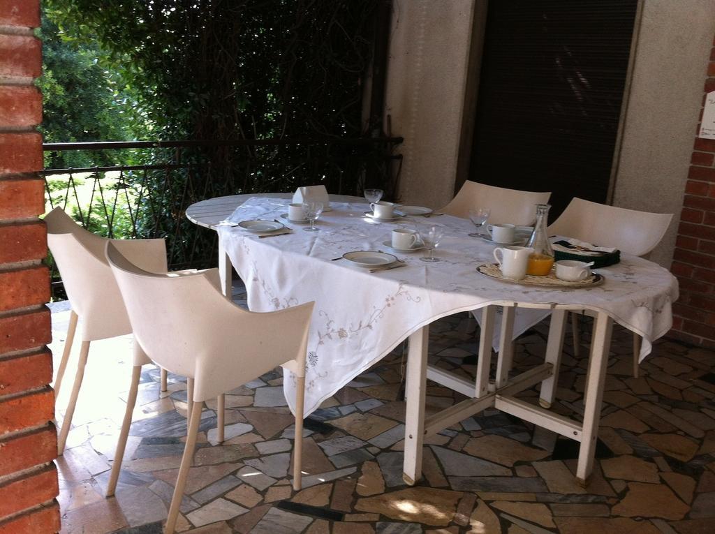 La Casa Creativa Bed & Breakfast Lomnago Luaran gambar